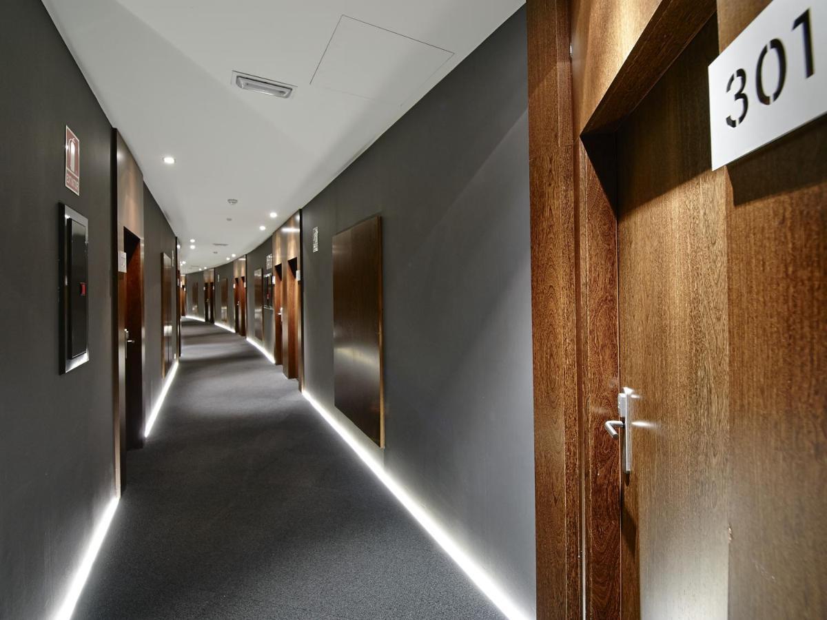 Hotel Carris Marineda A Coruna Luaran gambar
