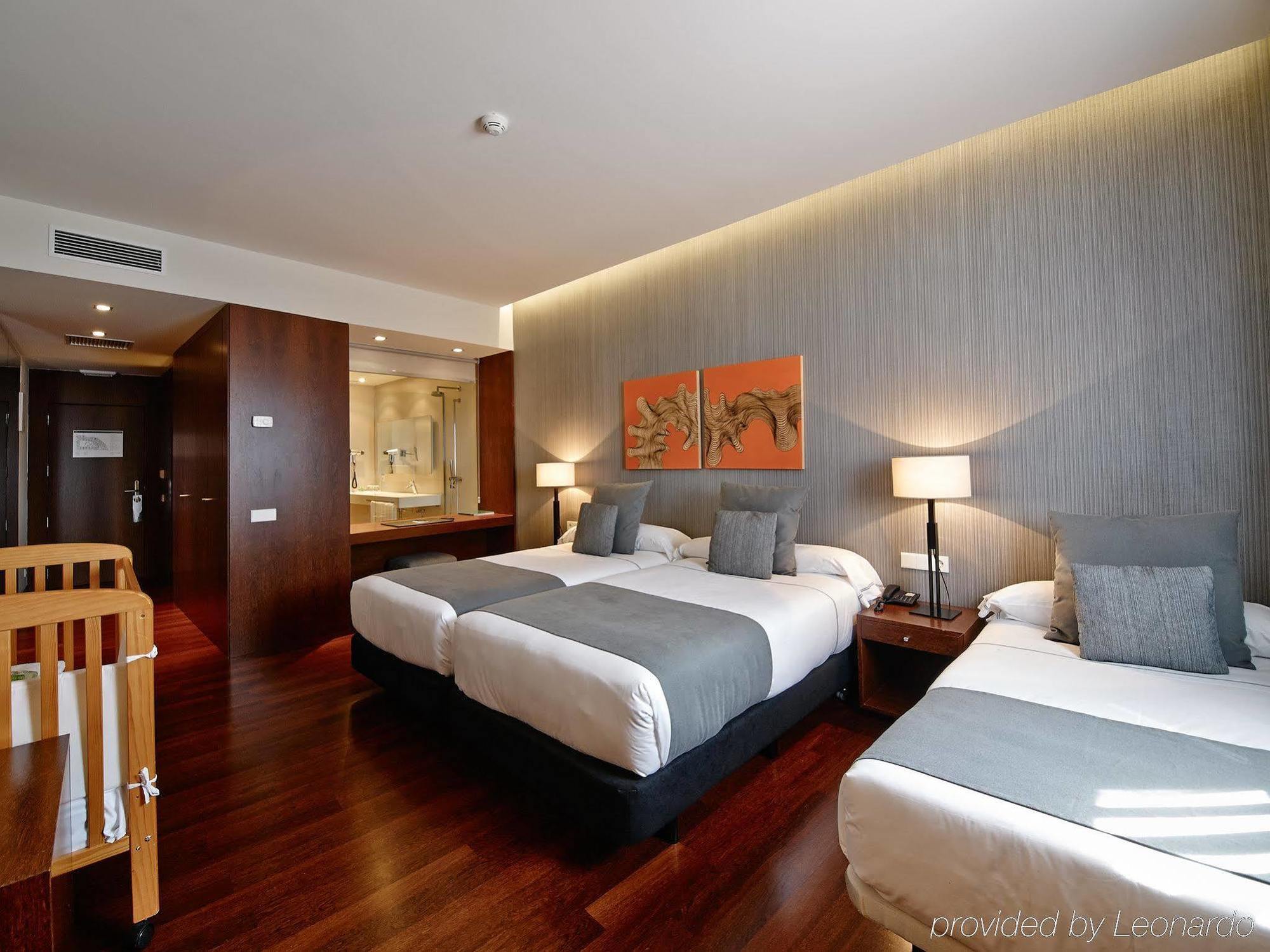 Hotel Carris Marineda A Coruna Luaran gambar