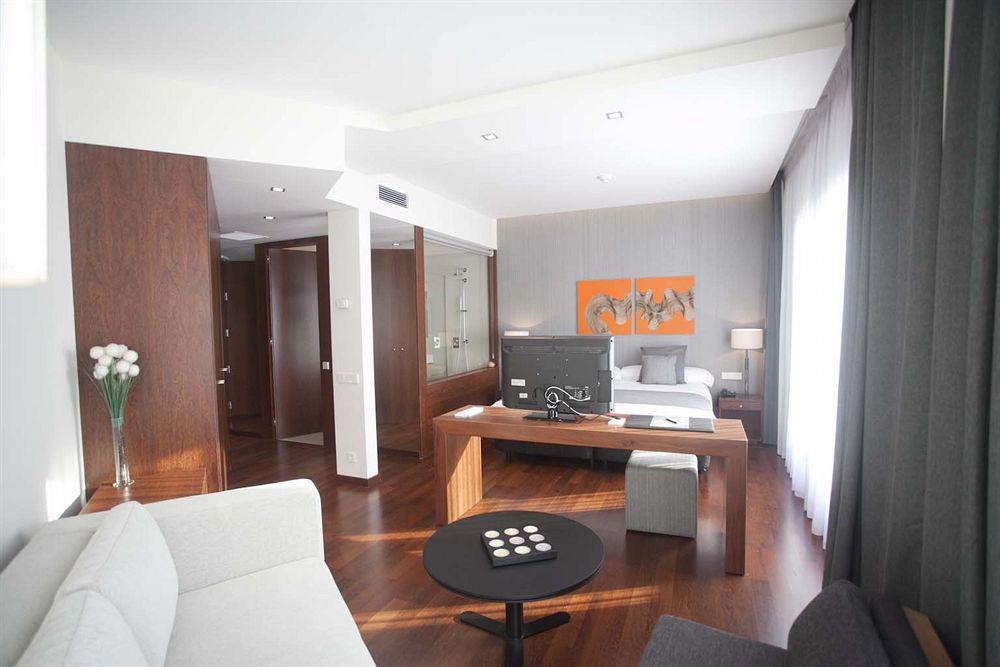 Hotel Carris Marineda A Coruna Luaran gambar